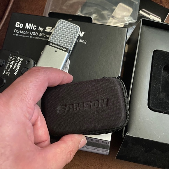 Samson Mini Microphone - Picture 5 of 5